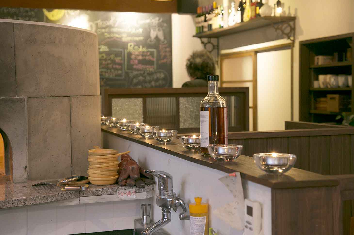 cafe & dining bar WATAGE 内観